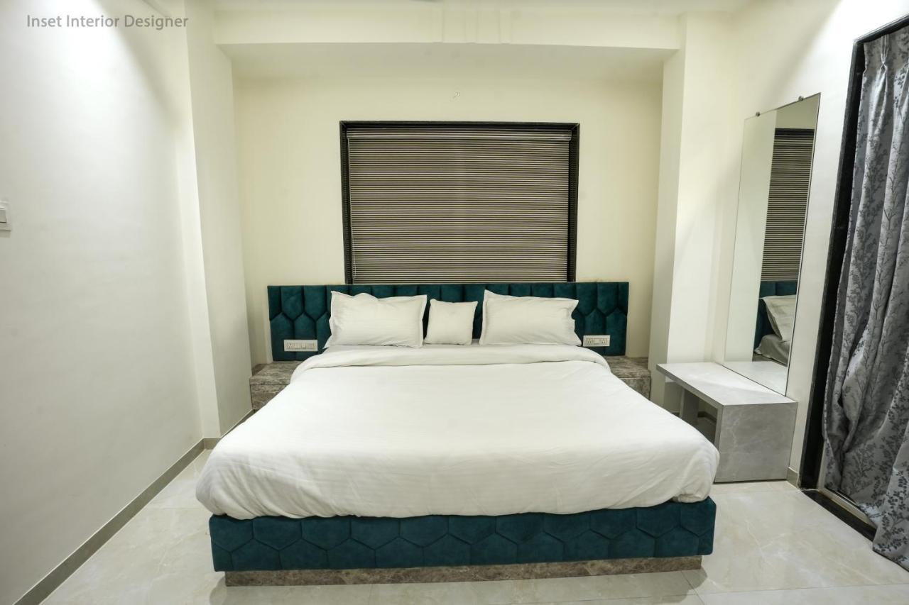 Hotel Mountain View Nashik Esterno foto