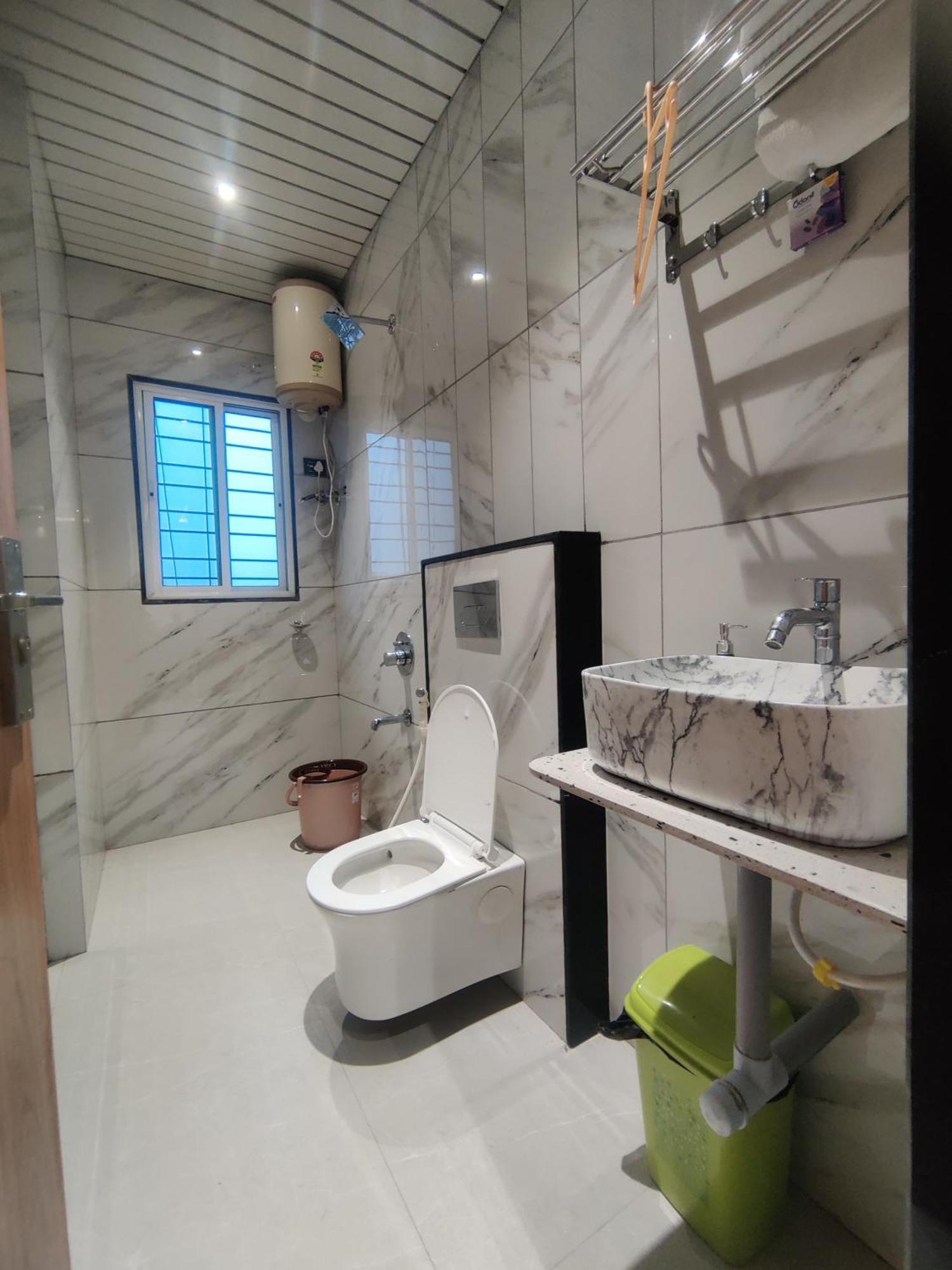 Hotel Mountain View Nashik Esterno foto